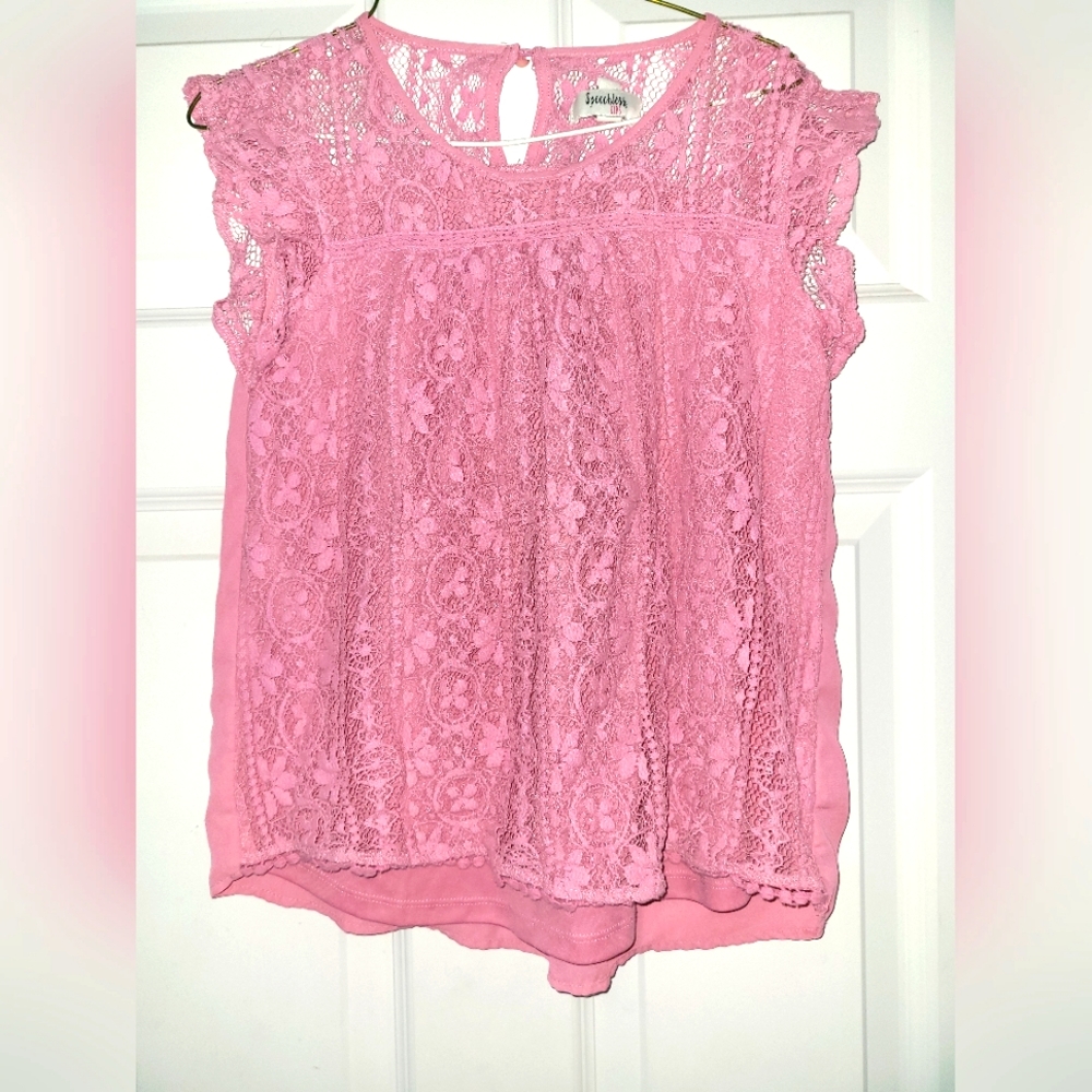 Speechless, lace shirt